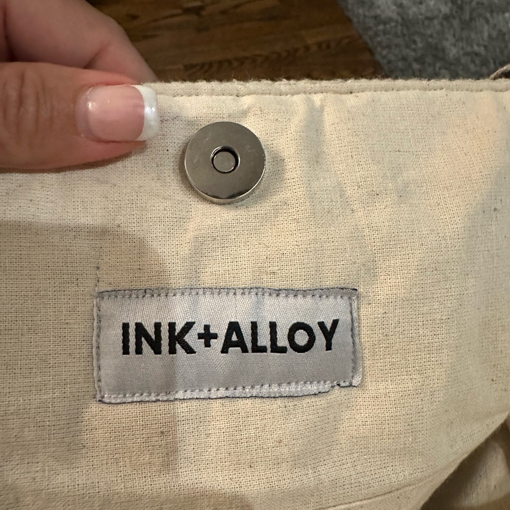 Ink + Alloy Large Handmade Tote Bag - Picture 3 of 4